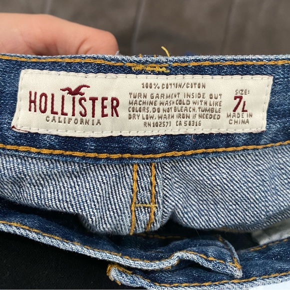 Hollister Distress Flare Jeans 7L - Picture 7 of 9